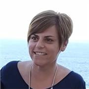 Supporto per adolescenti nelle sfide quotidiane e per genitori che vogliono capirli davvero.